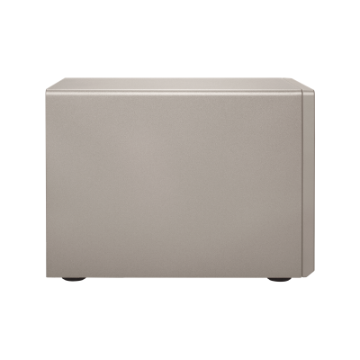 QNAP TS-677 